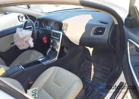 2018 Volvo V60 Cross Country T5 from USA, damaged, VIN YV440MWK2J2047972